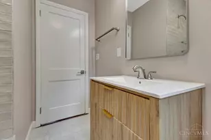 253 Ohio Ave, Reading, OH 45215 - Photo 21
