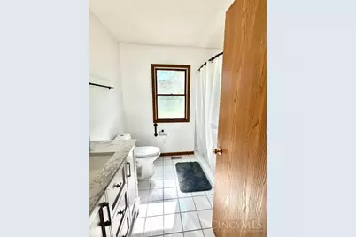 392 E St Rt 350, Washington Township, OH 45177 - Photo 17