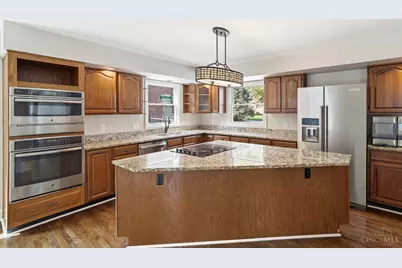 7945 Woodglen Drive, West Chester, OH 45069 - Photo 17