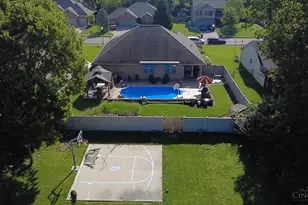 111 Megan Ln, Germantown, OH 45327 - Photo 11