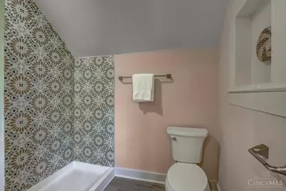 871 Hutchins Avenue, Cincinnati, OH 45229 - Photo 19