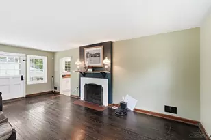 263 Forestwood Dr, Springfield Township, OH 45216 - Photo 9