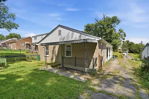 263 Forestwood Dr, Springfield Township, OH 45216 - Photo 27