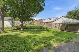 263 Forestwood Dr, Springfield Township, OH 45216 - Photo 25