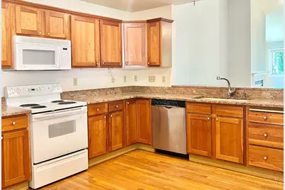 122 Miami Lakes Drive, Milford, OH 45150 - Photo 5