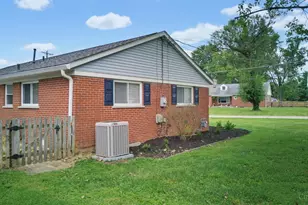 8265 Forest Rd, Anderson Township, OH 45255 - Photo 57