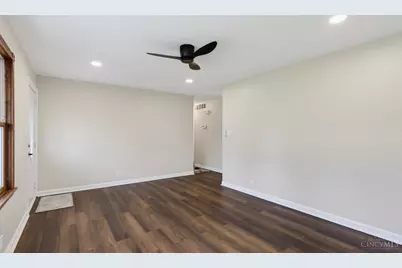 8265 Forest Road, Anderson Township, OH 45255 - Photo 9