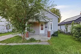 1902 Sheffield St, Middletown, OH 45044 - Photo 1