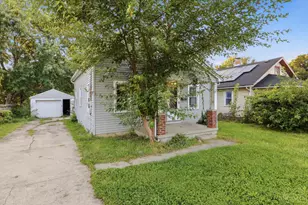 1902 Sheffield St, Middletown, OH 45044 - Photo 3