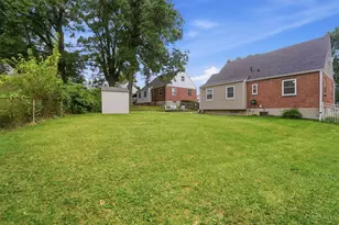 5577 Raceview Ave, Cincinnati, OH 45248 - Photo 33