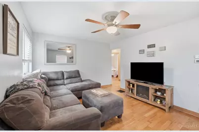 5577 Raceview Avenue, Cincinnati, OH 45248 - Photo 7