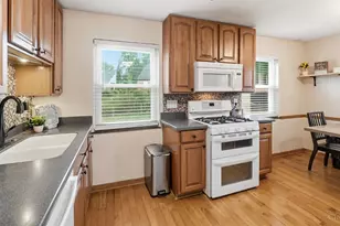 5577 Raceview Ave, Cincinnati, OH 45248 - Photo 13
