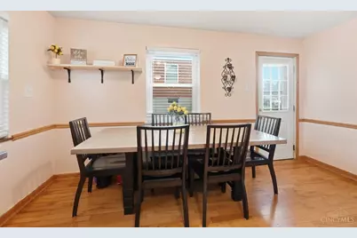 5577 Raceview Avenue, Cincinnati, OH 45248 - Photo 9