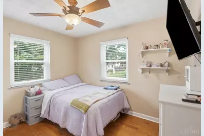 5577 Raceview Avenue, Cincinnati, OH 45248 - Photo 19