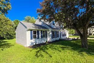 8212 Chestnut Hill Ct, West Chester, OH 45069 - Photo 3