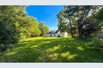 8212 Chestnut Hill Court, West Chester, OH 45069 - Photo 7