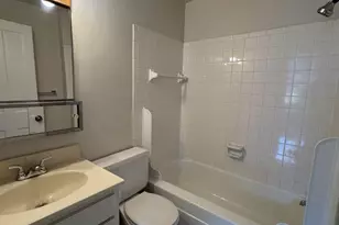 116 E McMillan St, Cincinnati, OH 45219 - Photo 13