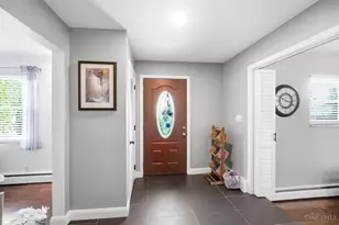 8949 Paw Paw Ln, Sycamore Township, OH 45236 - Photo 5