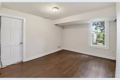 760 Straight Street, Cincinnati, OH 45214 - Photo 27
