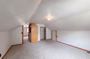 6971 Warder Dr, Springfield Township, OH 45224 - Photo 11