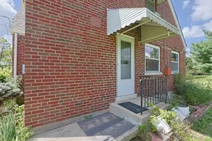 2312 Compton Rd, Cincinnati, OH 45231 - Photo 3