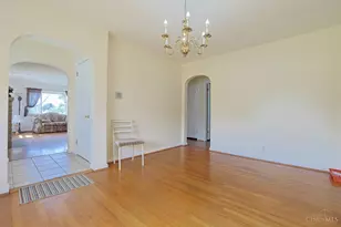 2312 Compton Rd, Cincinnati, OH 45231 - Photo 11