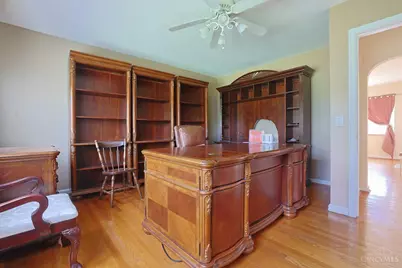 2312 Compton Road, Cincinnati, OH 45231 - Photo 15