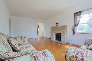 2312 Compton Rd, Cincinnati, OH 45231 - Photo 9