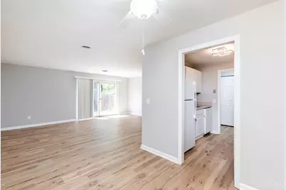 3825 Petoskey Avenue #21, Mariemont, OH 45227 - Photo 7