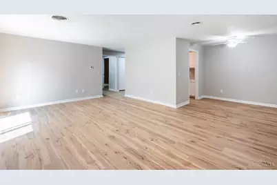 3825 Petoskey Avenue #21, Mariemont, OH 45227 - Photo 9