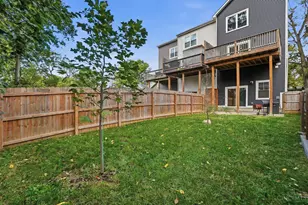 5814 Montgomery Rd, Cincinnati, OH 45212 - Photo 9
