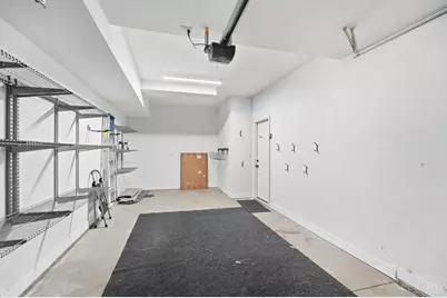 5814 Montgomery Road, Cincinnati, OH 45212 - Photo 3