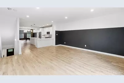 5814 Montgomery Road, Cincinnati, OH 45212 - Photo 29