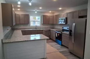 70 W Church St, New Vienna, OH 45159 - Photo 9