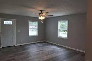 70 W Church St, New Vienna, OH 45159 - Photo 5
