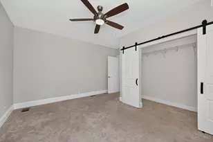 1586 Spring Lawn Ave, Cincinnati, OH 45223 - Photo 25