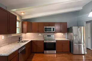 8354 Shadowpoint Ct, Montgomery, OH 45242 - Photo 7