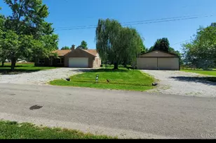 119 Tallahatchie Dr, Jackson Township, OH 45171 - Photo 13