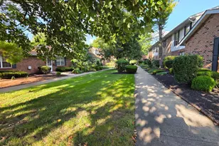 2050 Sunset Dr, Hamilton, OH 45013 - Photo 29