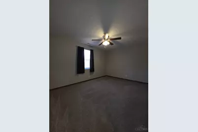 2050 Sunset Drive, Hamilton, OH 45013 - Photo 17