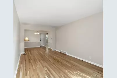 7348 Miami Avenue, Madeira, OH 45243 - Photo 9