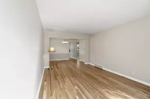 7348 Miami Ave, Madeira, OH 45243 - Photo 9