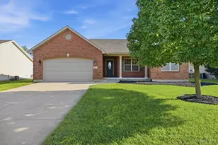 330 Deep Woods Ct, Carlisle, OH 45005 - Photo 1