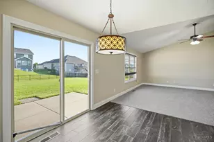 330 Deep Woods Ct, Carlisle, OH 45005 - Photo 17