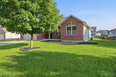 330 Deep Woods Court, Carlisle, OH 45005 - Photo 3
