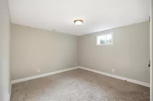 330 Deep Woods Ct, Carlisle, OH 45005 - Photo 35