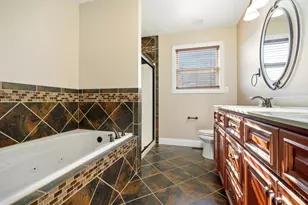 330 Deep Woods Ct, Carlisle, OH 45005 - Photo 21