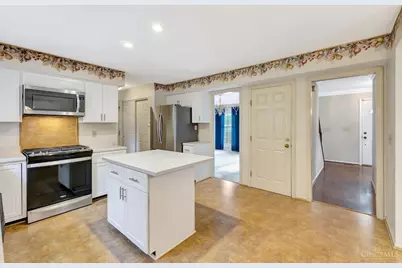7307 Mallard Drive, West Chester, OH 45069 - Photo 11