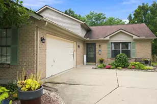 1567 Tollgate Ct, Lebanon, OH 45036 - Photo 3