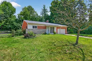 1502 Robinway Dr, Anderson Township, OH 45230 - Photo 1
